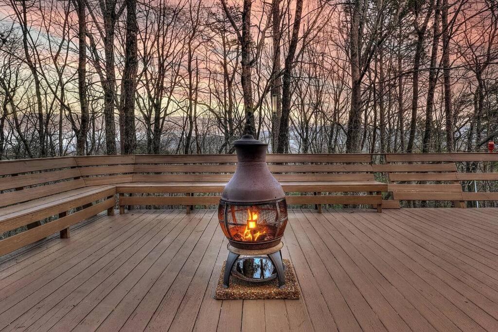 Blue Ridge Bliss- Spacious Cabin, Pets, Hot Tub! Екстериор снимка