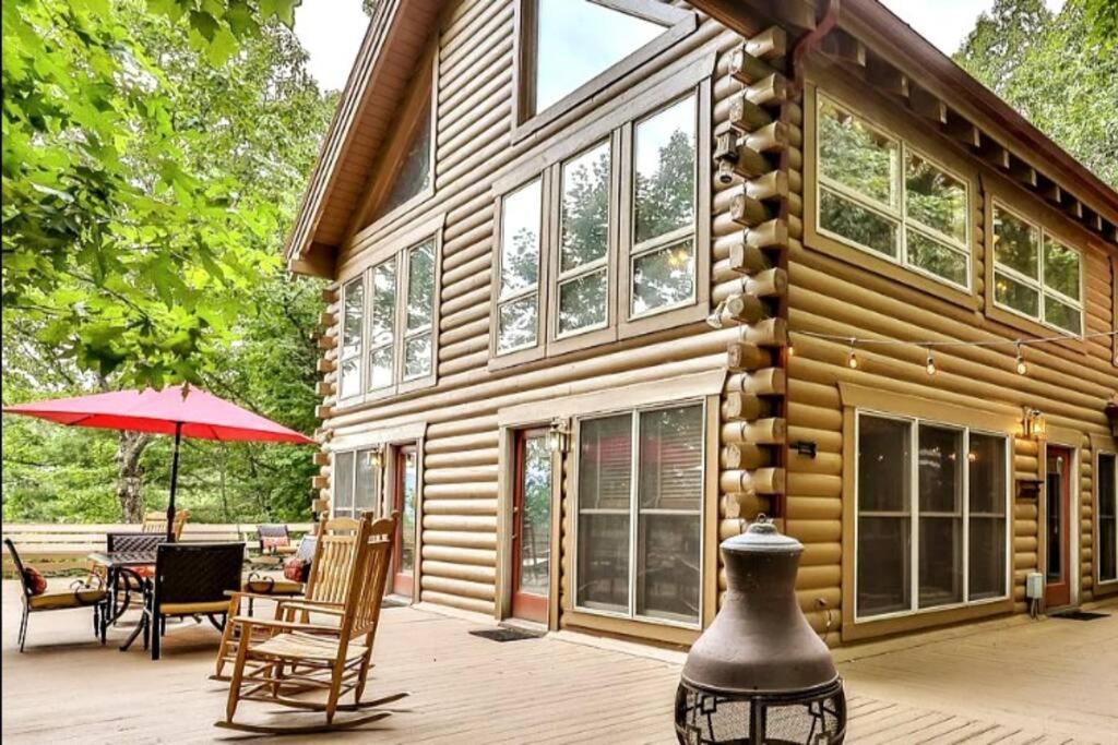 Blue Ridge Bliss- Spacious Cabin, Pets, Hot Tub! Екстериор снимка